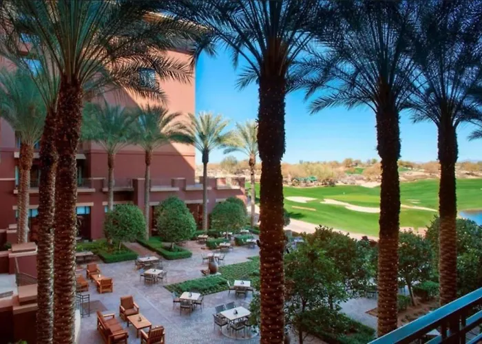 Holiday home Sanctuary In 1bd With Amenities Fitness Room, Pools Etc Scottsdale