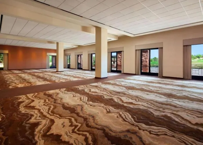 Sanctuary In 1bd With Amenities Fitness Room, Pools Etc